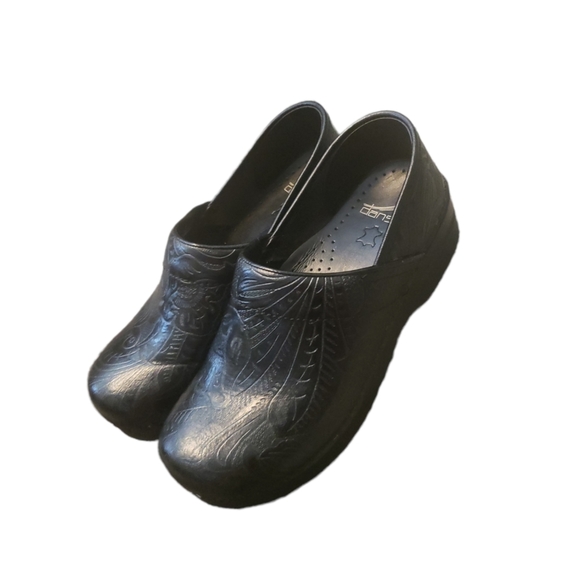 Dansko Professional Tooled Clogs - Picture 3 of 8